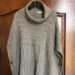 Classiques entier cable knit topper